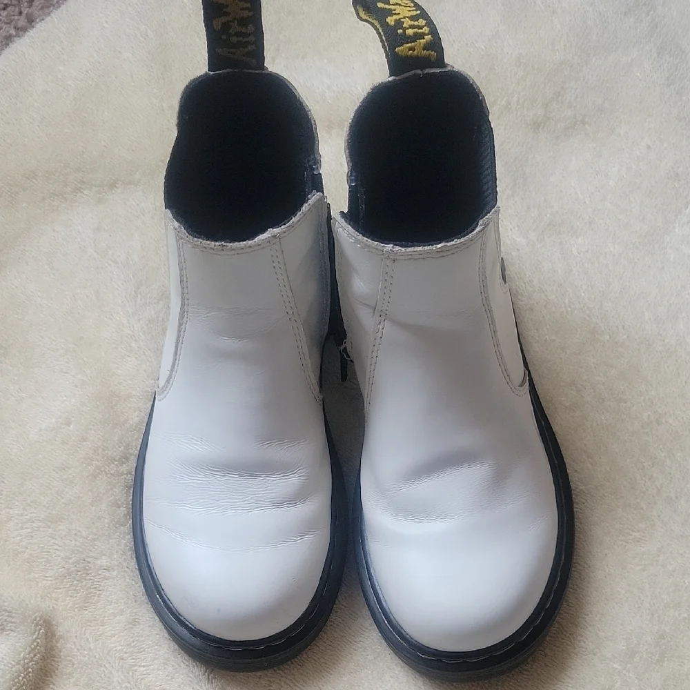Dr. Martens Black Leather Boots For girls